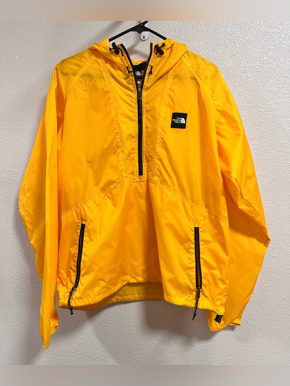 North Face Nylon Jacket Hooded Yellow 1/2 Zip Windbreaker Outdoor Men’s Medium